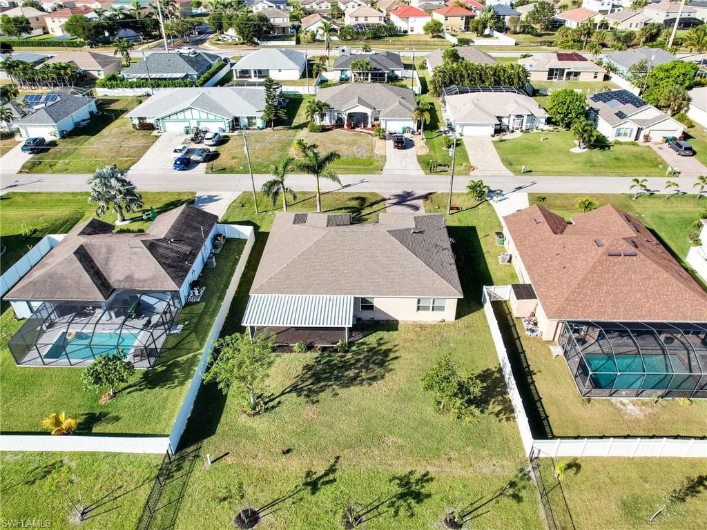 2025 19th Pl, Cape Coral, FL 33991-40