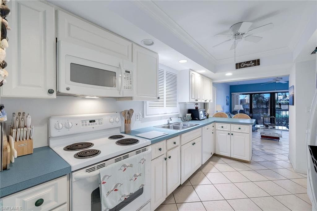 845 Collier Ct 106, Marco Island, FL 34145-9