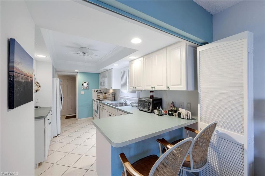 845 Collier Ct 106, Marco Island, FL 34145-8