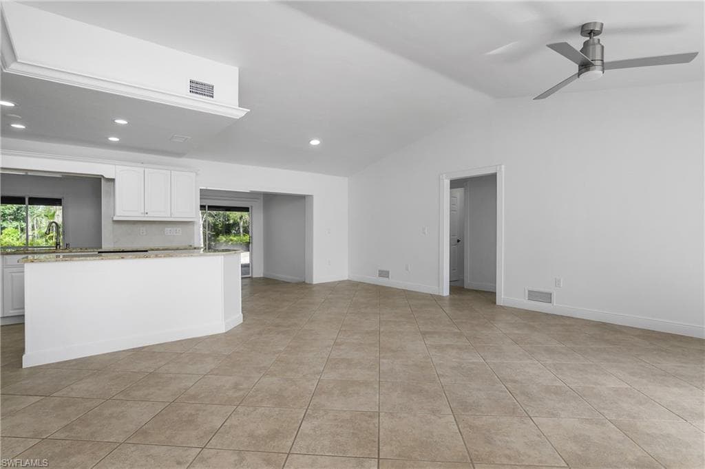 6147 English Oaks Ln, Naples, FL 34119-12