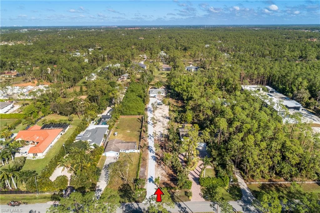 6147 English Oaks Ln, Naples, FL 34119-35