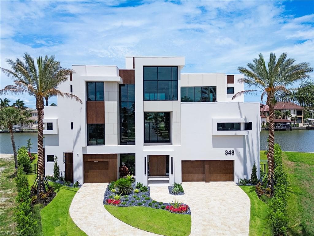 348 Seagull Ave, Naples, FL 34108-11