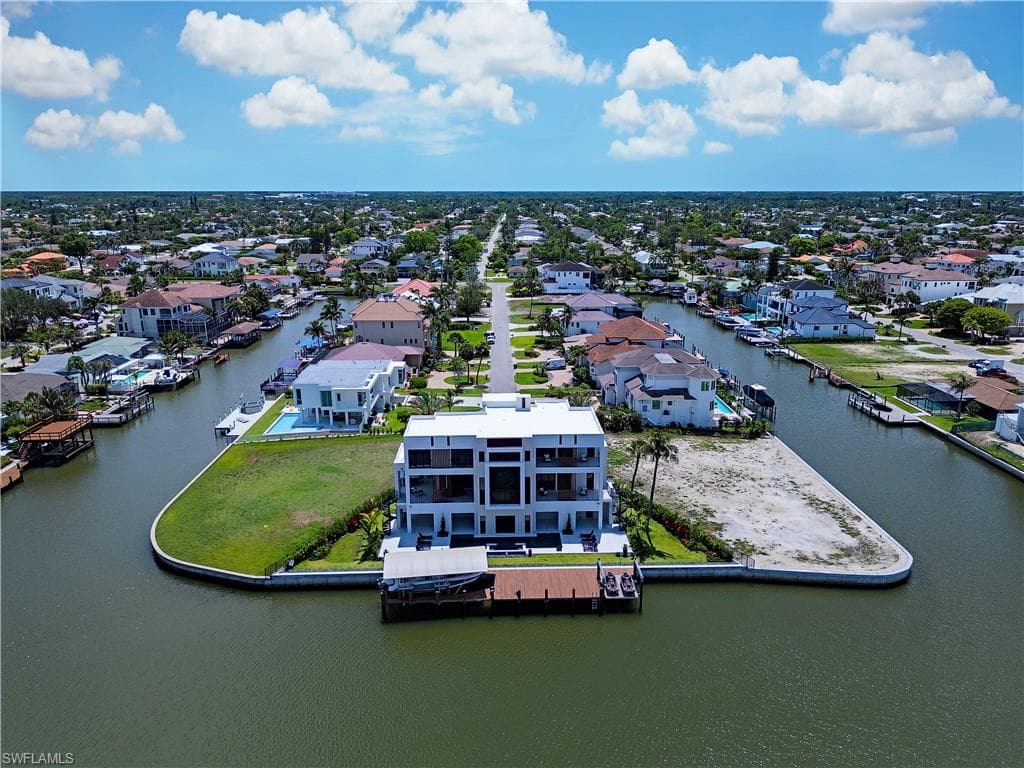 348 Seagull Ave, Naples, FL 34108-13