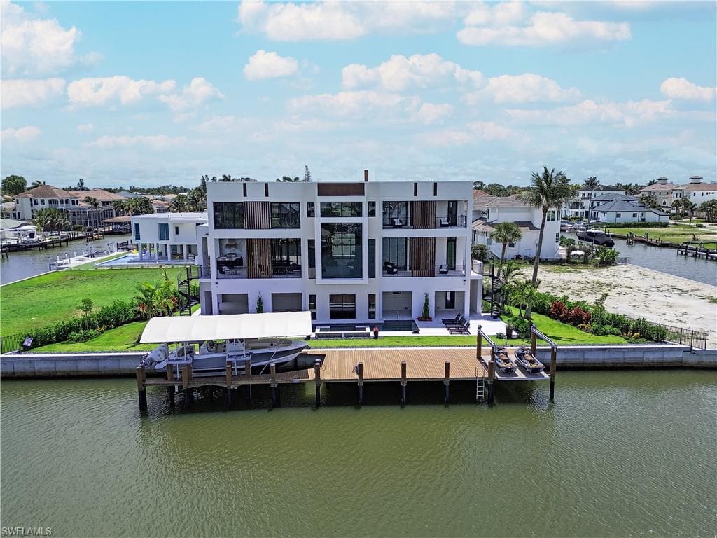 348 Seagull Ave, Naples, FL 34108-14