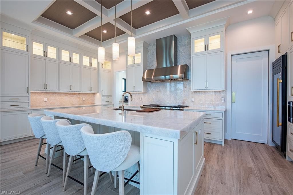 348 Seagull Ave, Naples, FL 34108-22