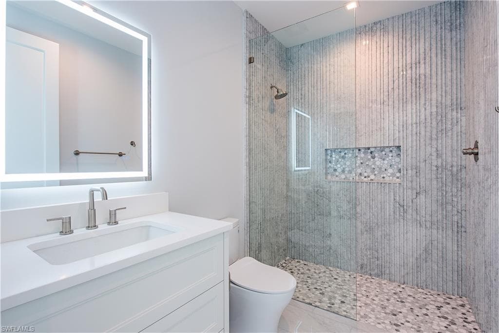 348 Seagull Ave, Naples, FL 34108-27