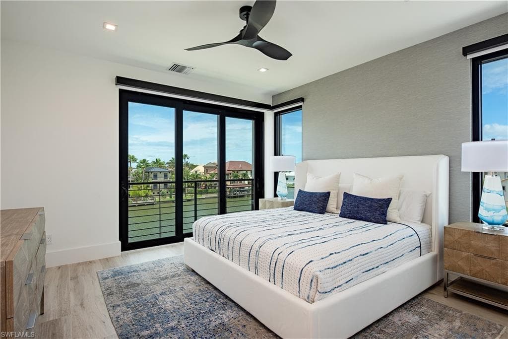 348 Seagull Ave, Naples, FL 34108-28