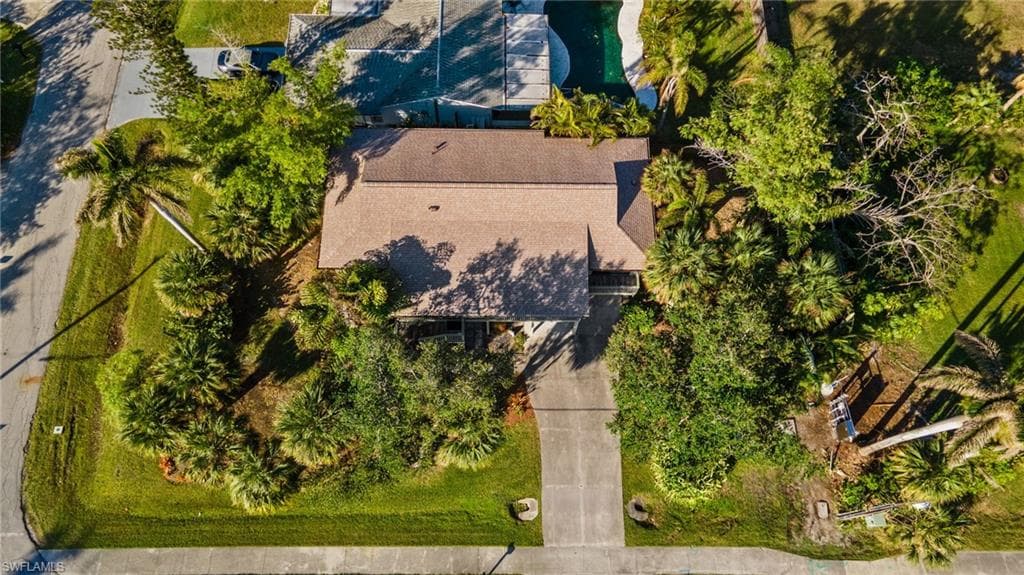 2151 Estey Ave, Naples, FL 34104-31