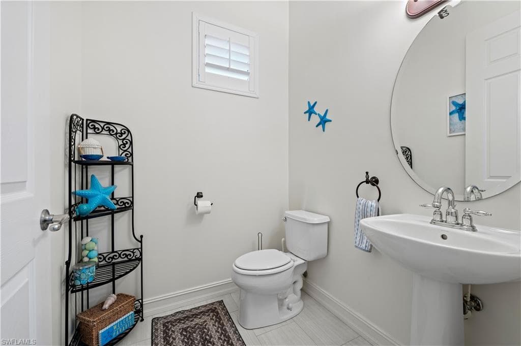9085 Chula Vista St 10604, Naples, FL 34113-20