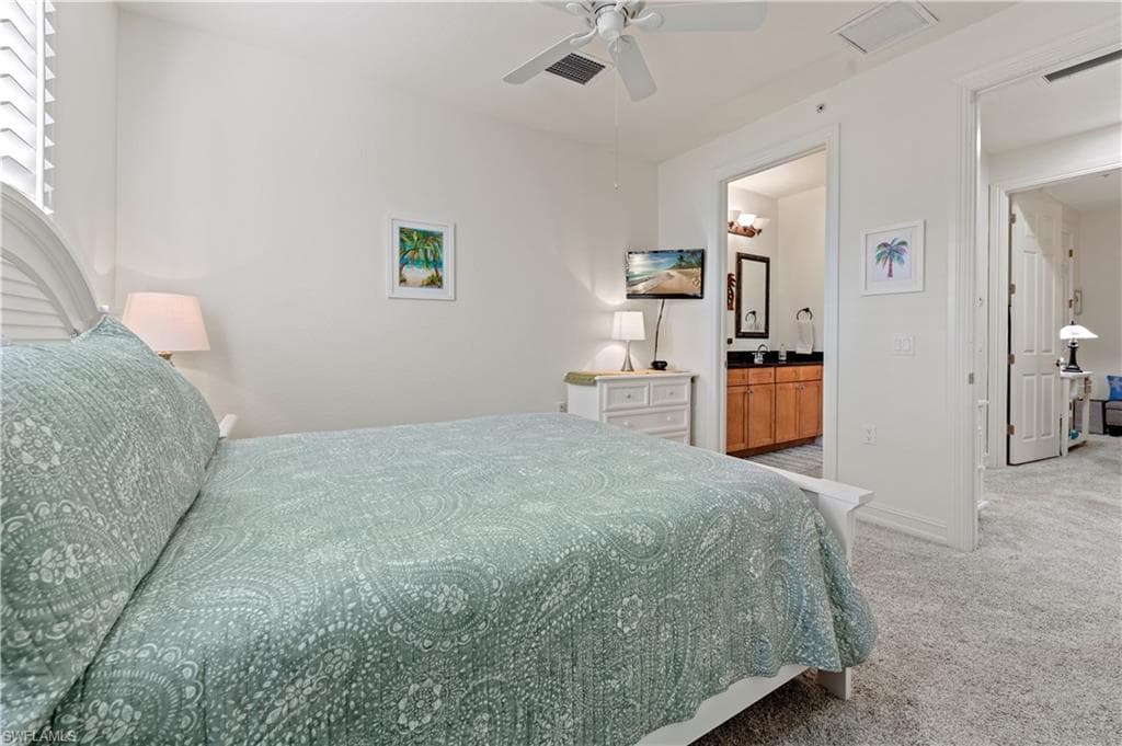 9085 Chula Vista St 10604, Naples, FL 34113-29