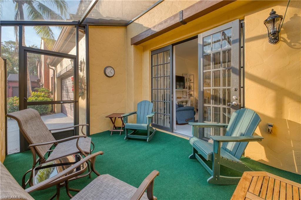 9085 Chula Vista St 10604, Naples, FL 34113-38