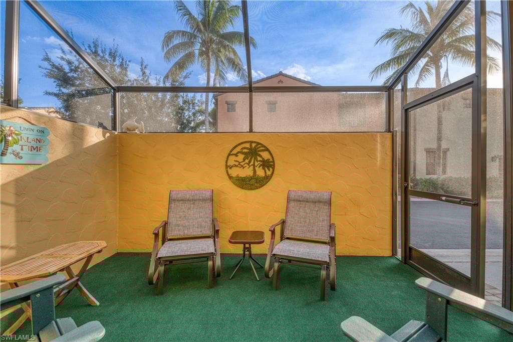 9085 Chula Vista St 10604, Naples, FL 34113-39