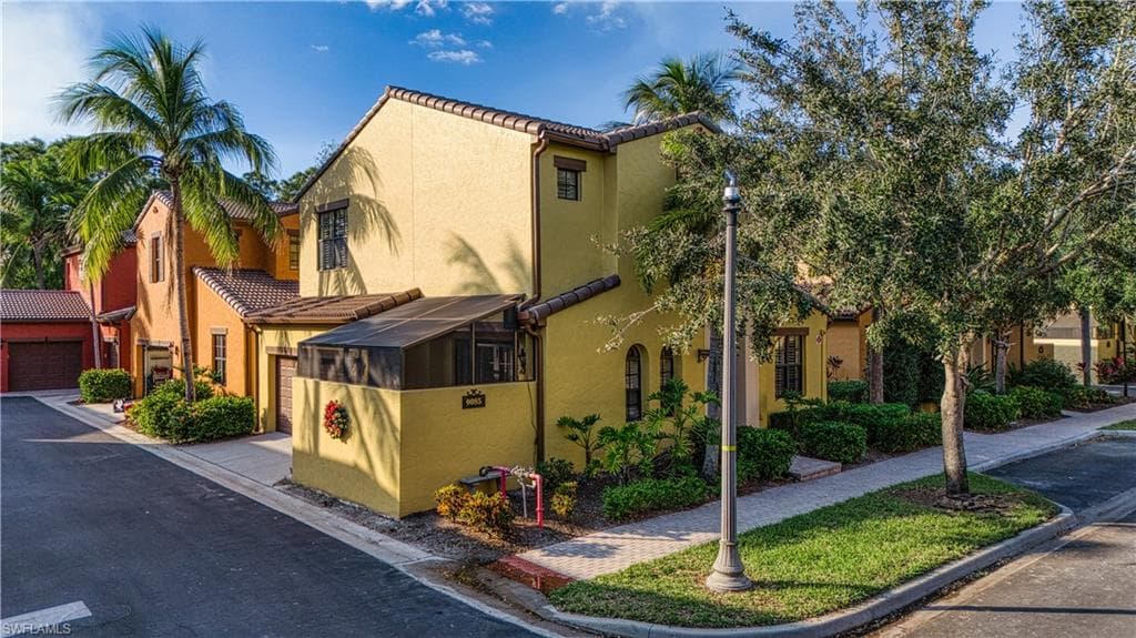 9085 Chula Vista St 10604, Naples, FL 34113-4
