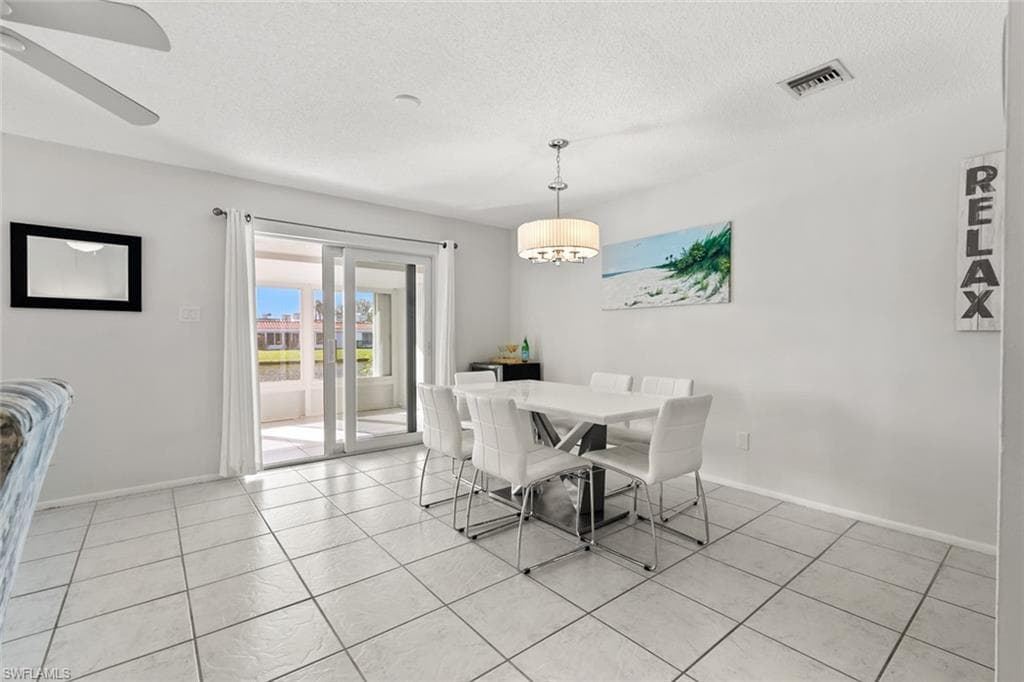 136 Harrison Rd 1, Naples, FL 34112-9