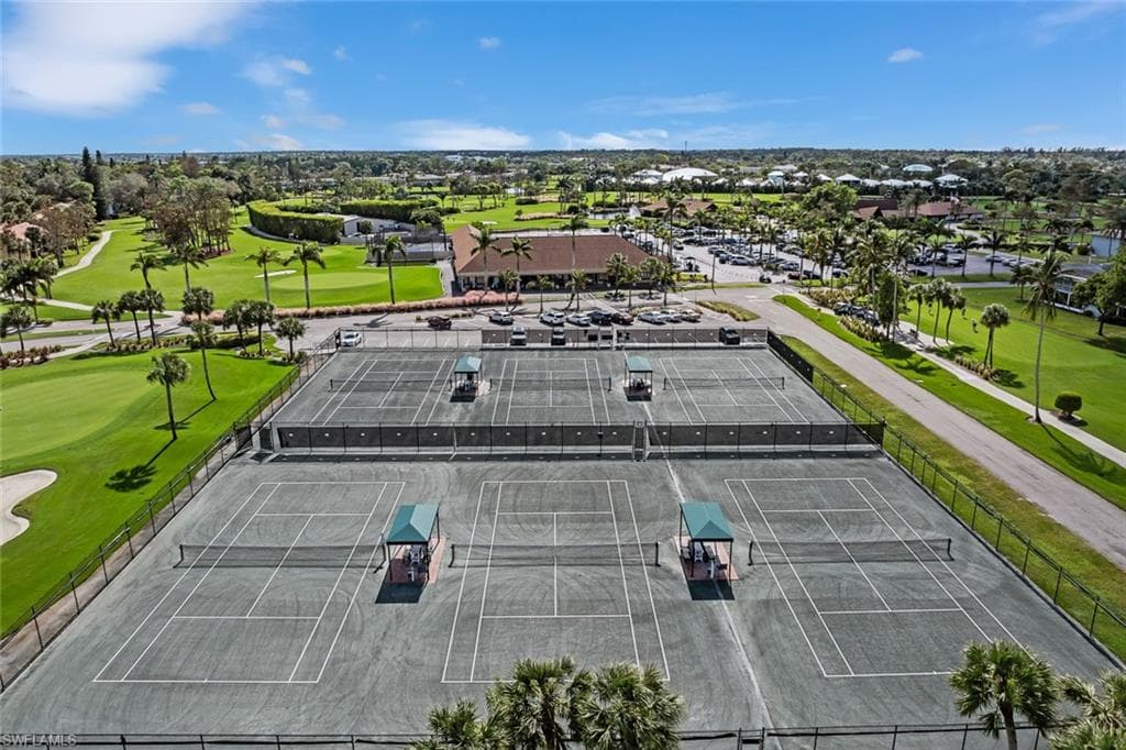 136 Harrison Rd 1, Naples, FL 34112-23