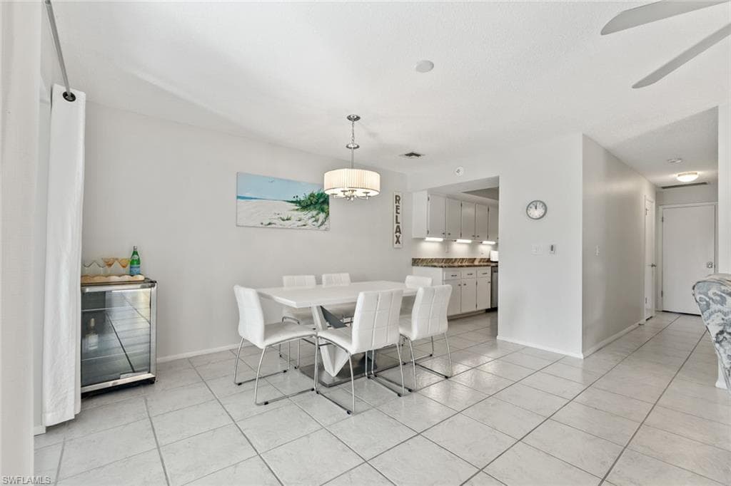 136 Harrison Rd 1, Naples, FL 34112-8
