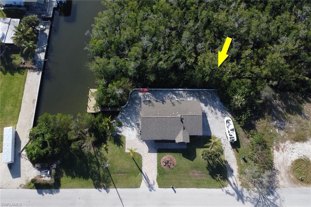 4951/4953 Esplanade St, Bonita Springs, FL 34134-4