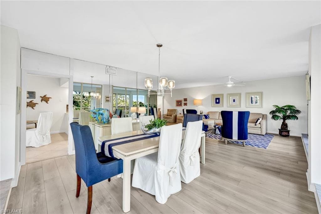 4051 Gulf Shore Blvd N 300, Naples, FL 34103-15