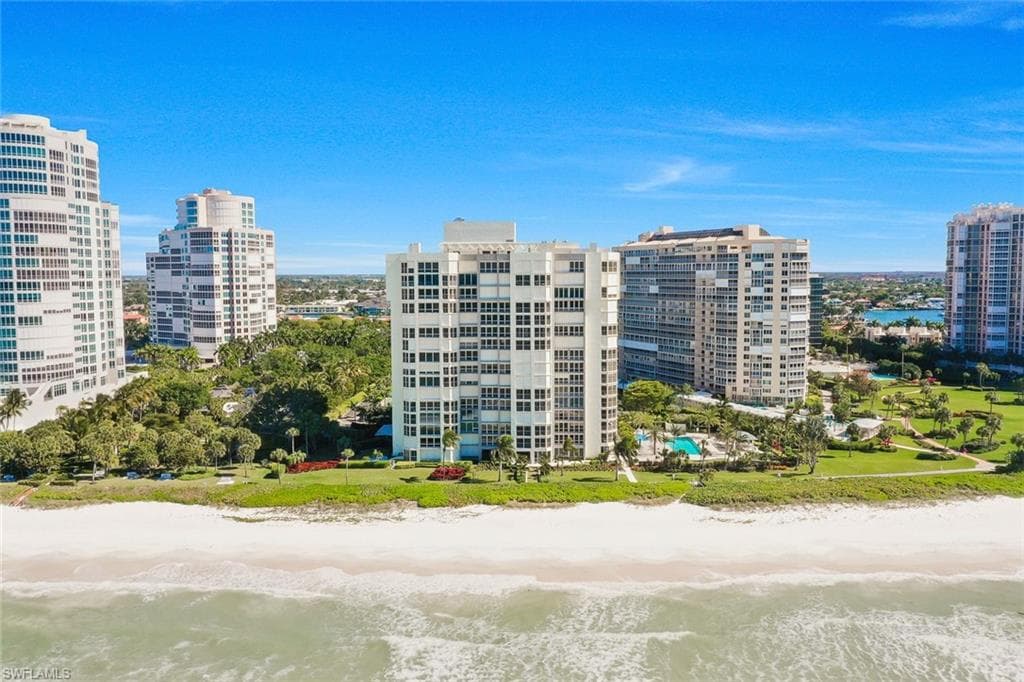 4051 Gulf Shore Blvd N 300, Naples, FL 34103-2