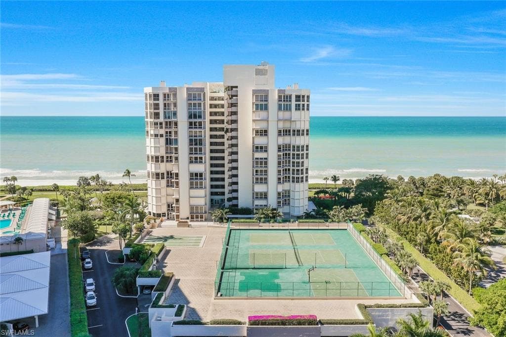 4051 Gulf Shore Blvd N 300, Naples, FL 34103-3