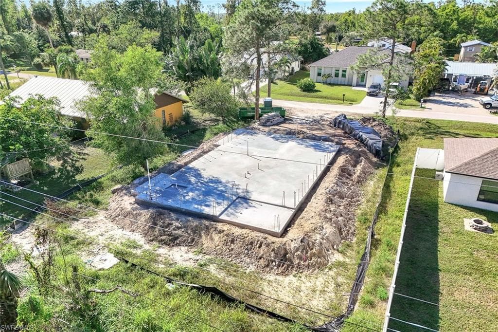 19871 Adams Rd, Fort Myers, FL 33908-30