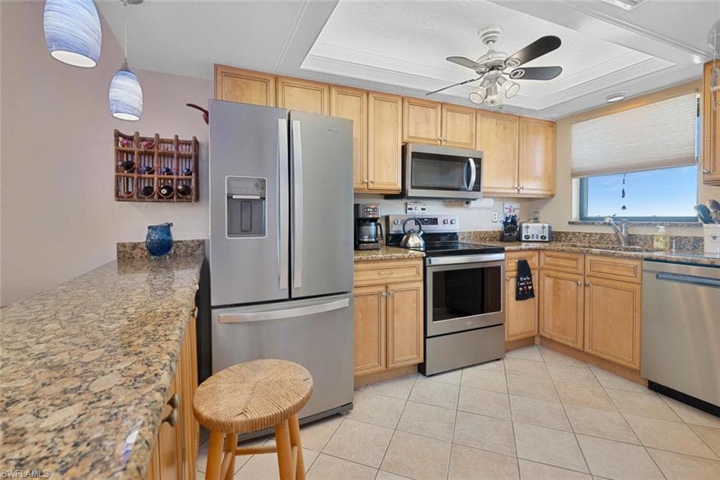 271 Southbay Dr 257, Naples, FL 34108-9