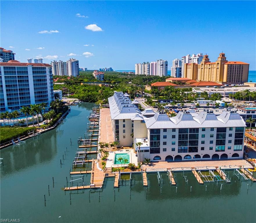 271 Southbay Dr 257, Naples, FL 34108-1