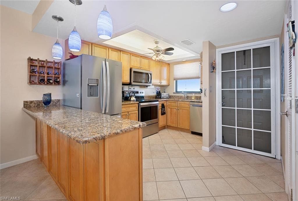 271 Southbay Dr 257, Naples, FL 34108-7