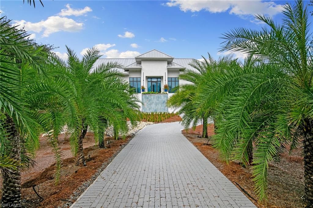 1149 Blue Hill Creek Dr, Marco Island, FL 34145-4