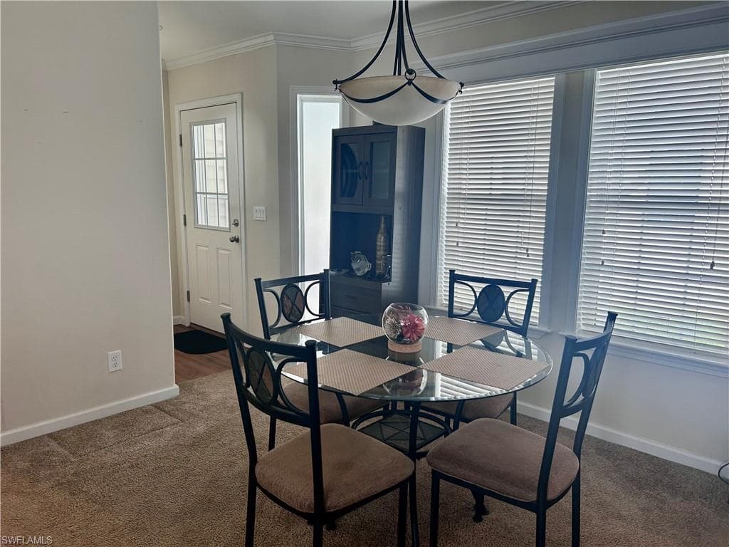 21 Chateau Way, Naples, FL 34112-10