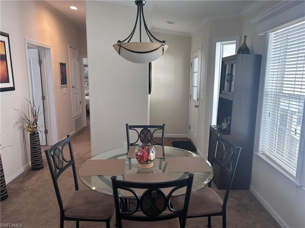 21 Chateau Way, Naples, FL 34112-11