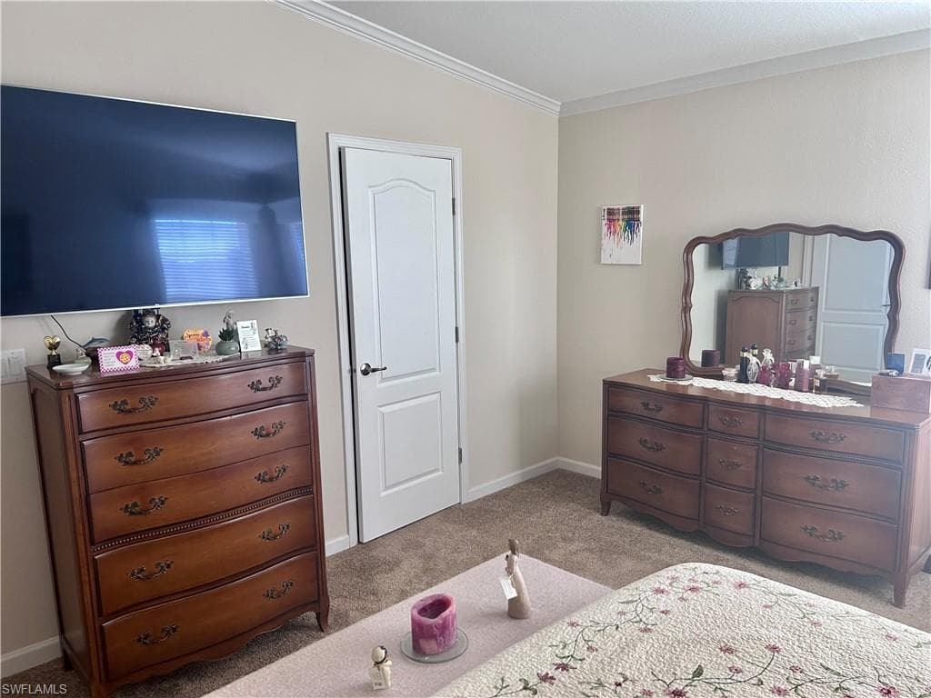 21 Chateau Way, Naples, FL 34112-14