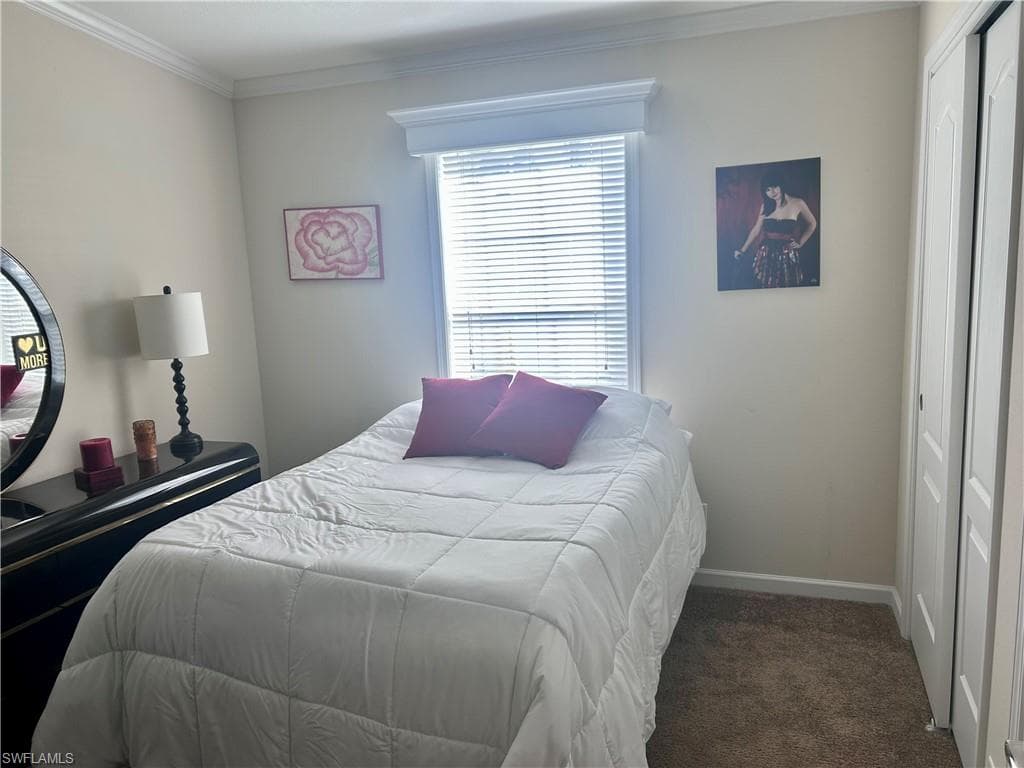21 Chateau Way, Naples, FL 34112-18