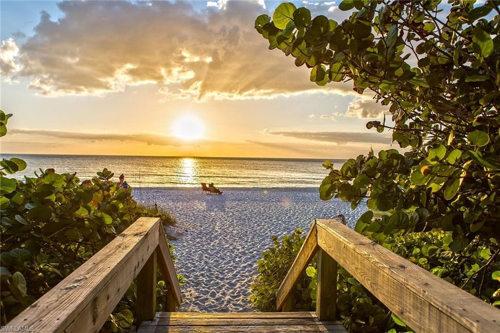 788 Willowbrook Dr 502, Naples, FL 34108-20