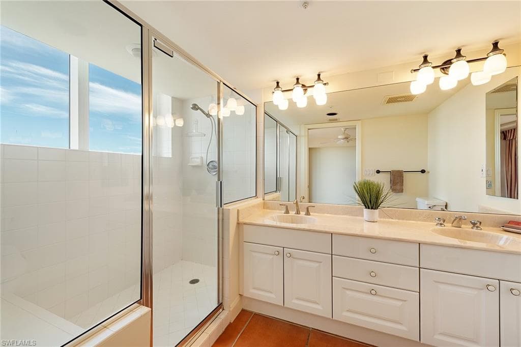 6849 Grenadier Blvd 701, Naples, FL 34108-13