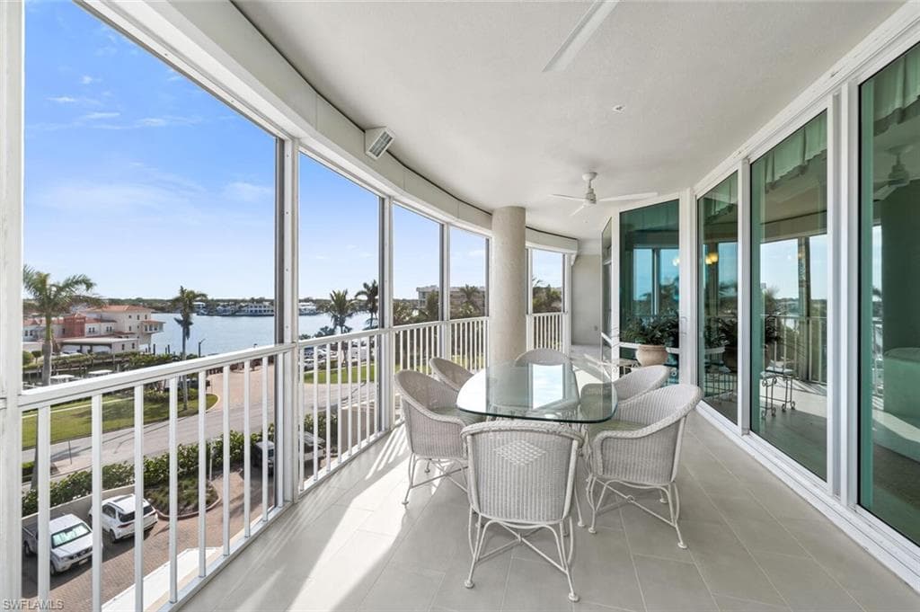 3971 Gulf Shore Blvd N 505, Naples, FL 34103-16