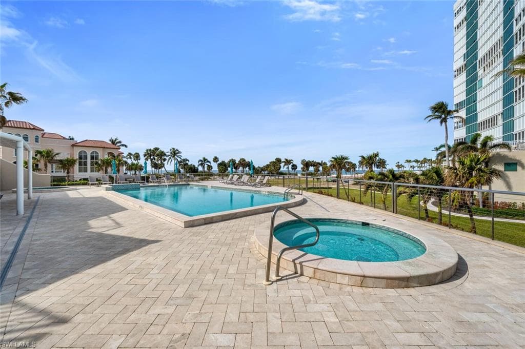 3971 Gulf Shore Blvd N 505, Naples, FL 34103-21