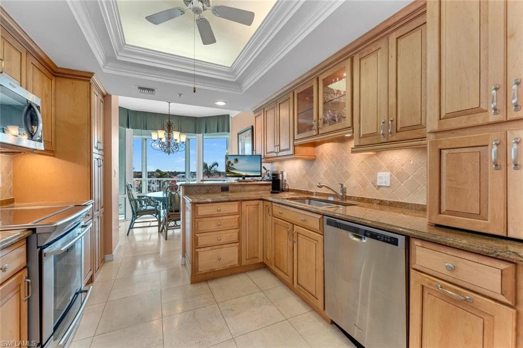 3971 Gulf Shore Blvd N 505, Naples, FL 34103-6