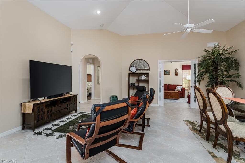 119 Balfour Dr, Marco Island, FL 34145-13