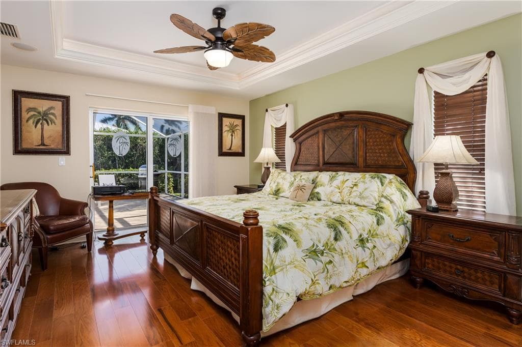 119 Balfour Dr, Marco Island, FL 34145-18