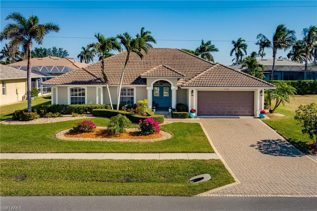 119 Balfour Dr, Marco Island, FL 34145-42
