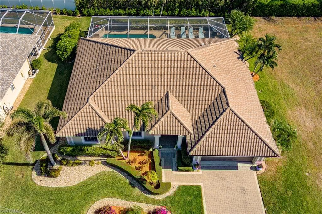 119 Balfour Dr, Marco Island, FL 34145-5
