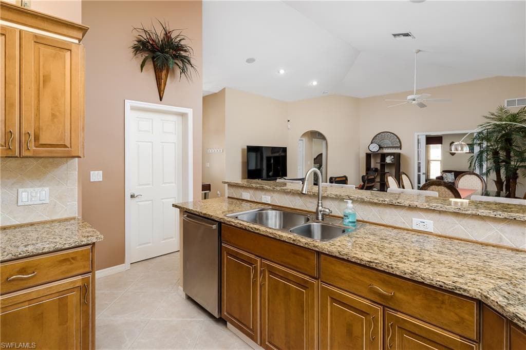 119 Balfour Dr, Marco Island, FL 34145-8
