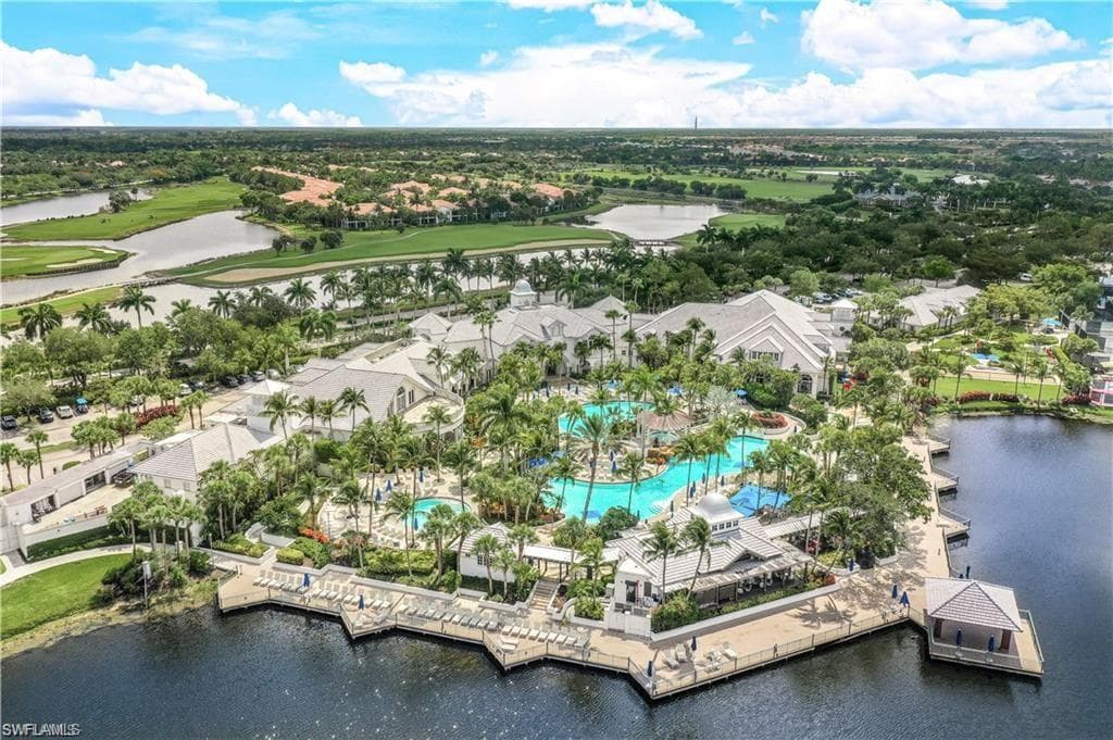 2786 Aviamar Cir, Naples, FL 34114-42