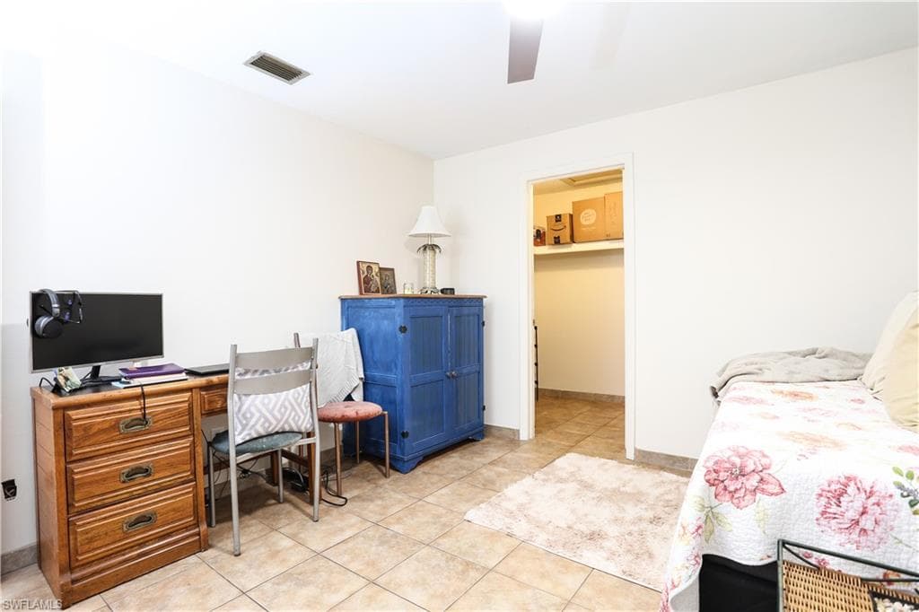 4706 4th Pl 11, Cape Coral, FL 33904-10