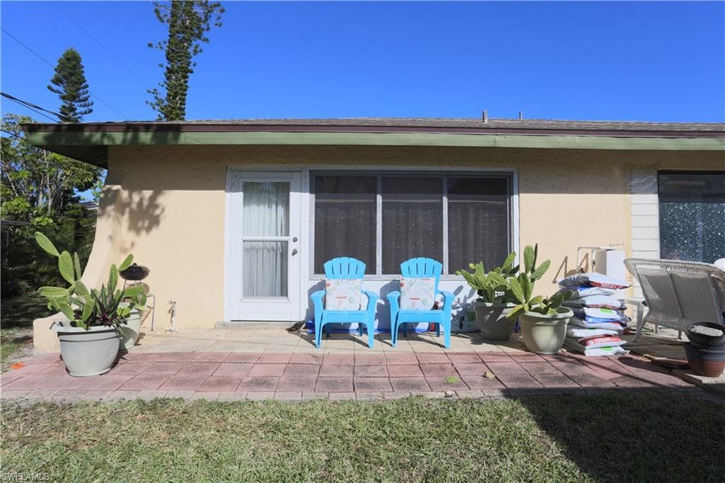4706 4th Pl 11, Cape Coral, FL 33904-17