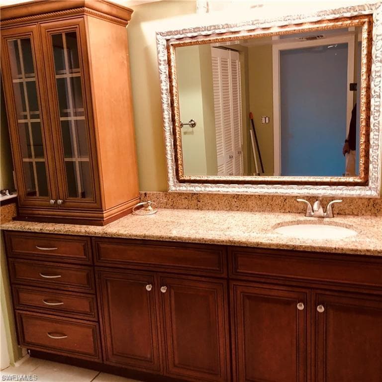 250 Palm River Blvd B102, Naples, FL 34110-9