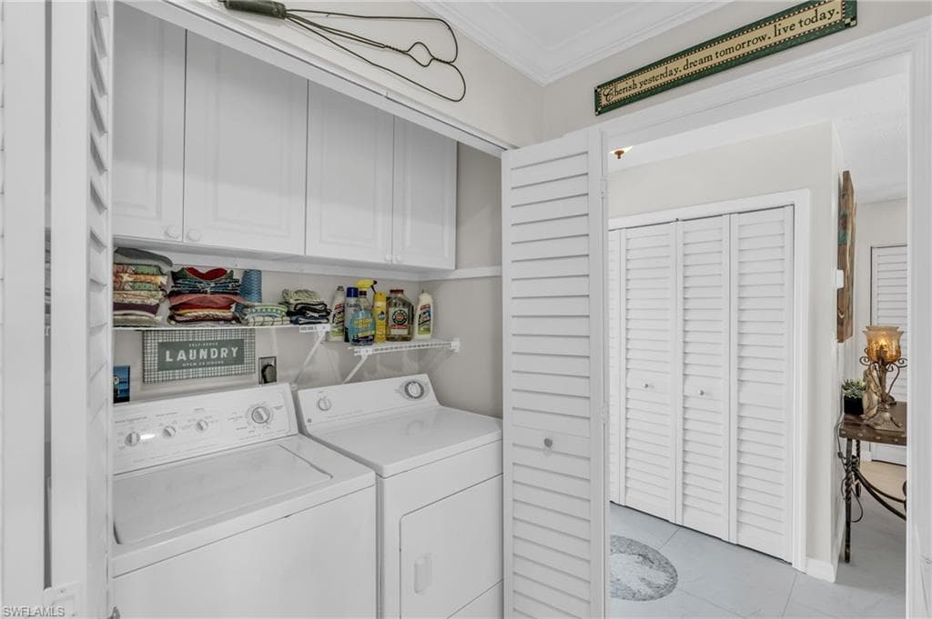 4251 Island Cir 3, Fort Myers, FL 33919-20