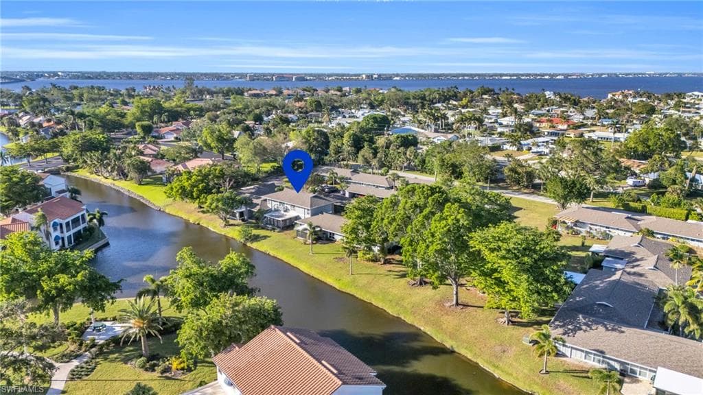 4251 Island Cir 3, Fort Myers, FL 33919-31