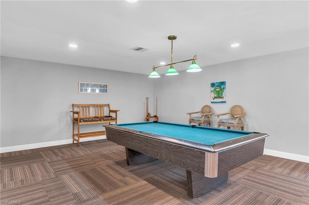 4251 Island Cir 3, Fort Myers, FL 33919-40